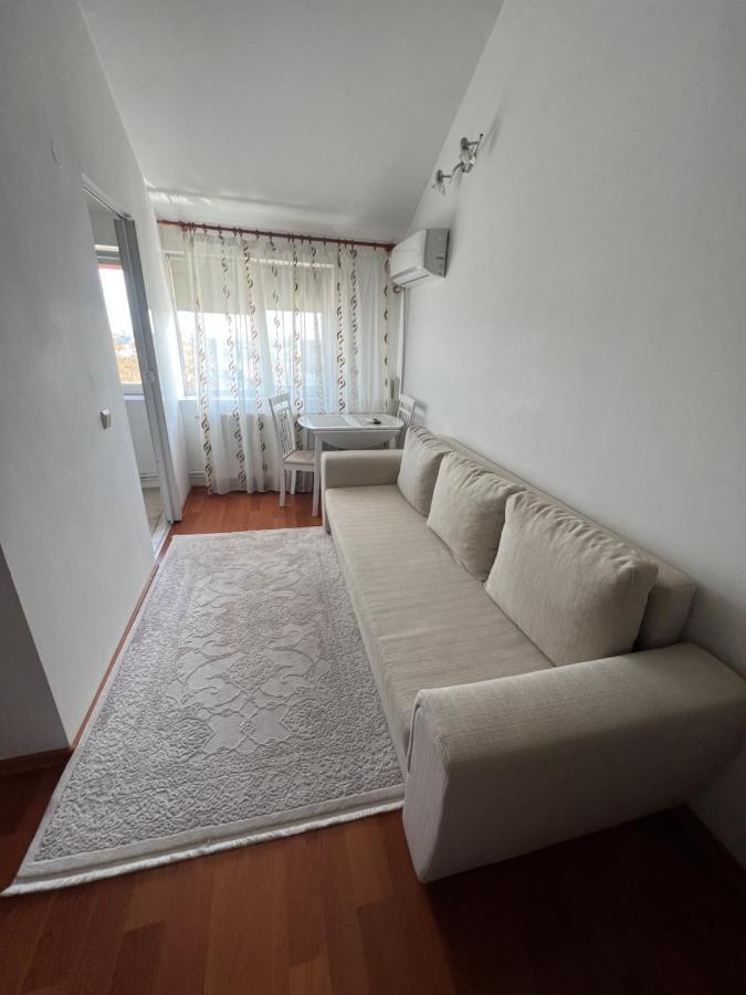 Apartamento Sunny Studio Marasesti Suceava Exterior foto